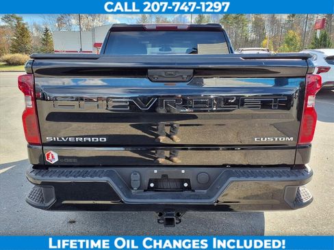 Used 2022 Chevrolet Silverado 1500 Custom image 7