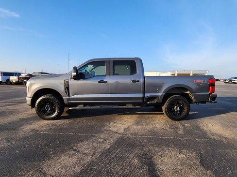 Used 2024 Ford F250 XL w/ STX Appearance Package image 4