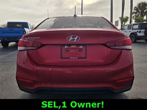 Used 2022 Hyundai Accent SEL image 6