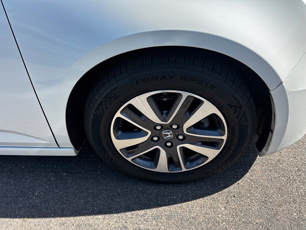 Used 2015 Honda Odyssey Touring image 13