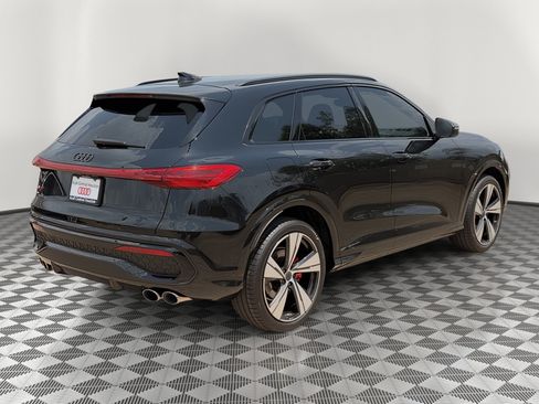 New 2026 Audi SQ5 Premium Plus AWD/4WD image 9