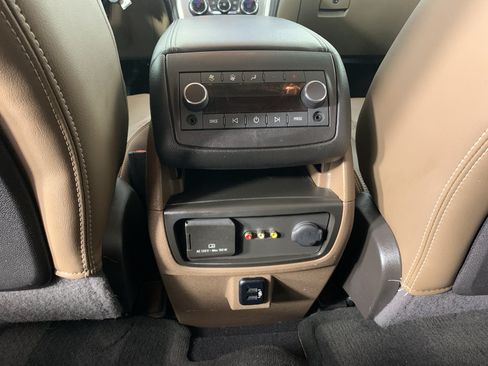 Used 2017 GMC Acadia Limited SLT AWD/4WD image 31