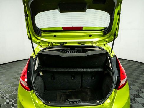 Used 2013 Ford Fiesta SE FWD image 28