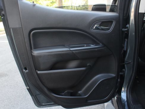 Used 2017 GMC Canyon SLT AWD/4WD image 21