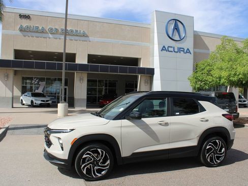 Used 2026 Chevrolet TrailBlazer RS w/ Convenience Package FWD image 1