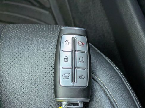 Used 2023 Genesis GV80 2.5T AWD/4WD image 30