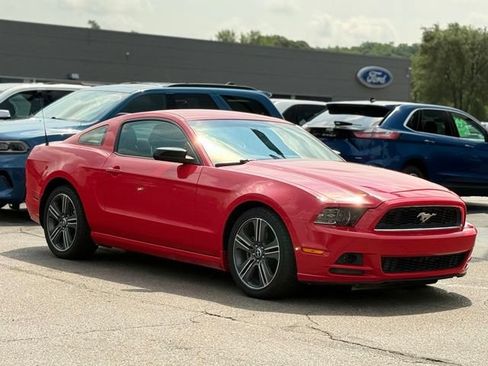 Used 2014 Ford Mustang Coupe w/ V6 Performance Package RWD image 26
