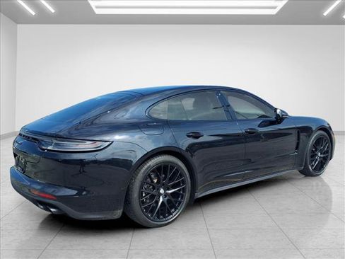 Used 2022 Porsche Panamera 4 Platinum Edition AWD/4WD image 11