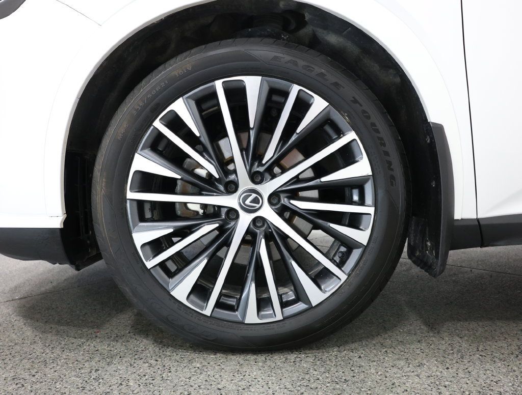 Used 2023 Lexus RX 350 Premium Plus w/ Accessory Package (A2) AWD/4WD image 5