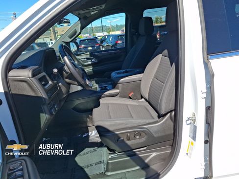 Certified 2022 Chevrolet Suburban LS AWD/4WD image 17