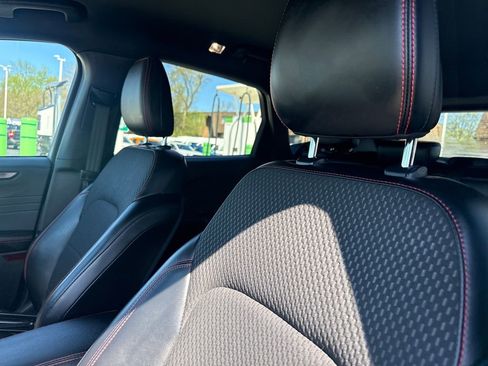 Used 2023 Ford Escape ST-Line w/ Tech Pack #1 AWD/4WD image 24