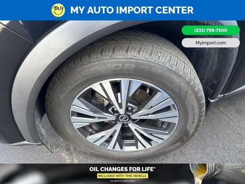 Used 2021 Nissan Rogue SV AWD/4WD image 6