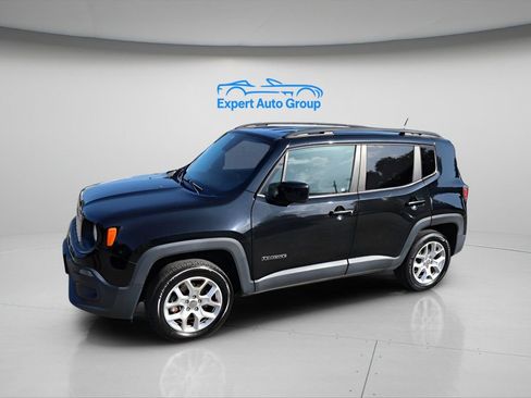 Used 2017 Jeep Renegade Latitude image 35