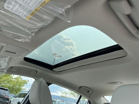 New 2026 Nissan Sentra SL FWD image 23
