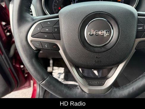 Used 2018 Jeep Grand Cherokee Altitude image 10