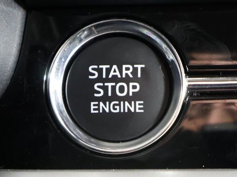 New 2026 Mitsubishi Outlander ES image 38