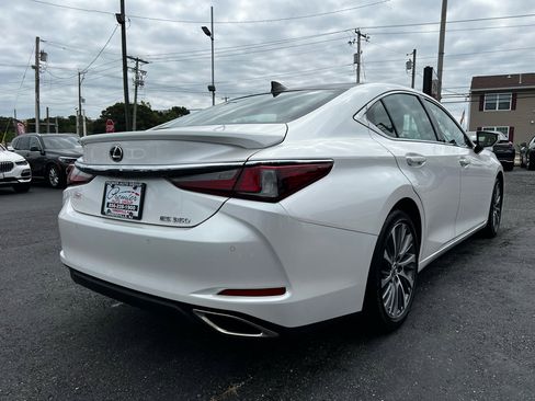 Used 2021 Lexus ES 350 w/ Premium Package image 5