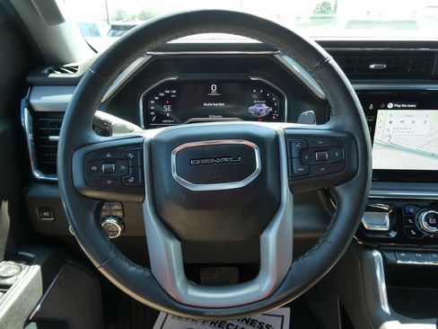 Certified 2025 GMC Sierra 1500 Denali w/ Technology Package AWD/4WD image 35