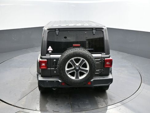 Used 2020 Jeep Wrangler Unlimited Sahara image 30