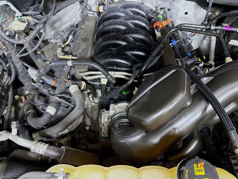 Used 2020 Ford F150 Lariat w/ Equipment Group 502A Luxury image 39