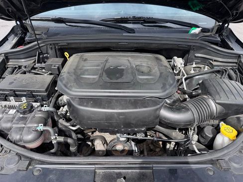 Used 2020 Jeep Grand Cherokee Laredo image 9