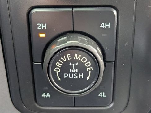 Used 2021 Ford F150 Lariat AWD/4WD image 26