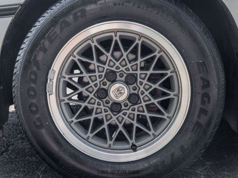 Used 1986 Pontiac Fiero GT image 96