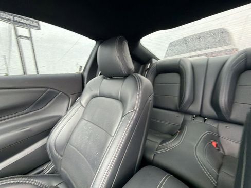 Used 2025 Ford Mustang GT Premium w/ GT Performance Package RWD image 12