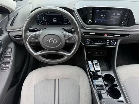 Used 2020 Hyundai Sonata SEL w/ Convenience Package image 11