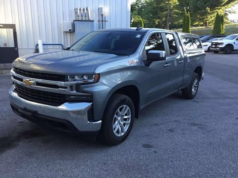 Used 2019 Chevrolet Silverado 1500 LT w/ All-Star Edition AWD/4WD image 3