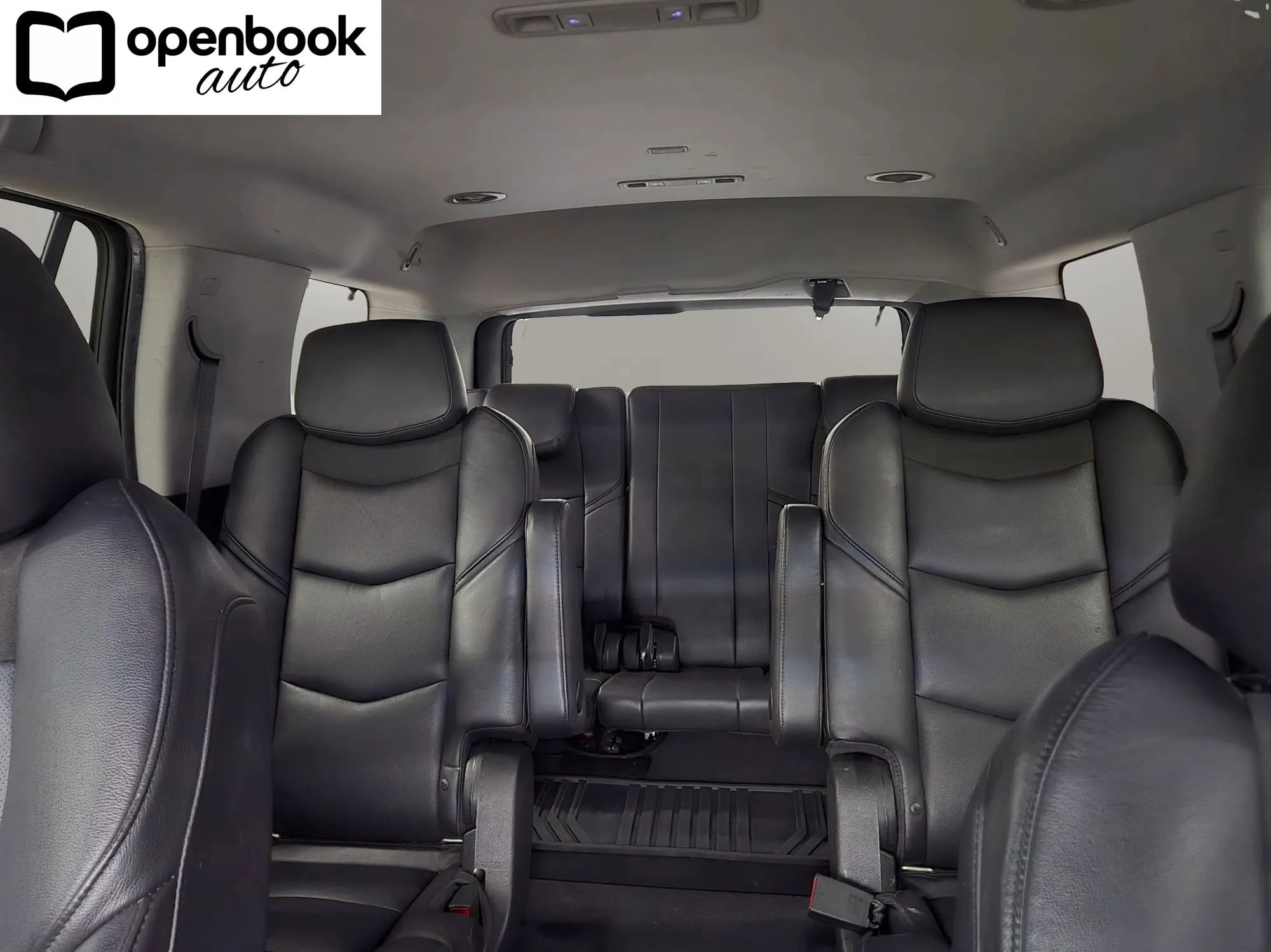 Used 2018 Cadillac Escalade 4WD image 15