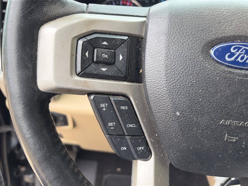 Used 2018 Ford F250 Lariat w/ Lariat Value Package AWD/4WD image 18
