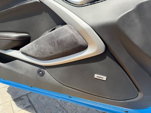 Used 2022 Chevrolet Camaro LT w/ Technology Package RWD image 16
