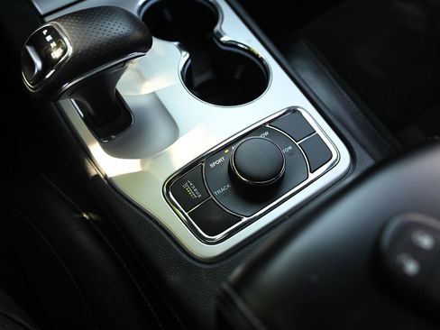 Used 2014 Jeep Grand Cherokee SRT w/ Trailer Tow Group IV image 32