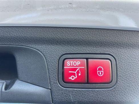 Used 2022 Mercedes-Benz GLE 350 image 28