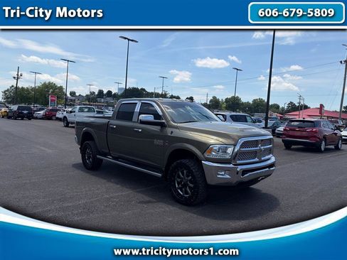 Used 2015 RAM 2500 Laramie AWD/4WD image 1