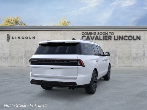 New 2026 Lincoln Navigator Black Label AWD/4WD image 8