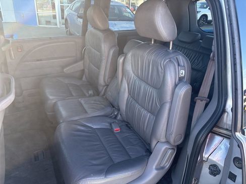 Used 2010 Honda Odyssey EX-L image 12