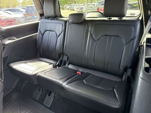 Used 2021 Ford Expedition Limited AWD/4WD image 24
