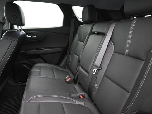 Used 2023 Chevrolet Blazer LT image 21