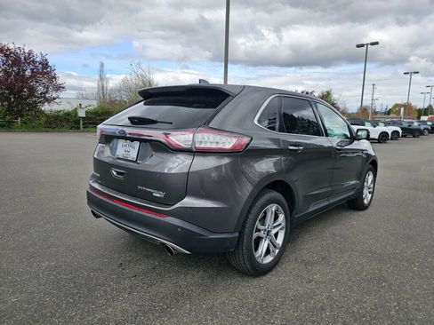 Used 2017 Ford Edge Titanium w/ Technology Package AWD/4WD image 7