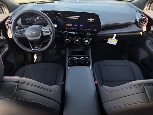 New 2026 Chevrolet Blazer EV RS AWD/4WD image 12