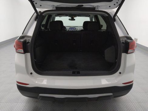 Used 2022 Chevrolet Equinox LT w/ Driver Convenience Package image 29