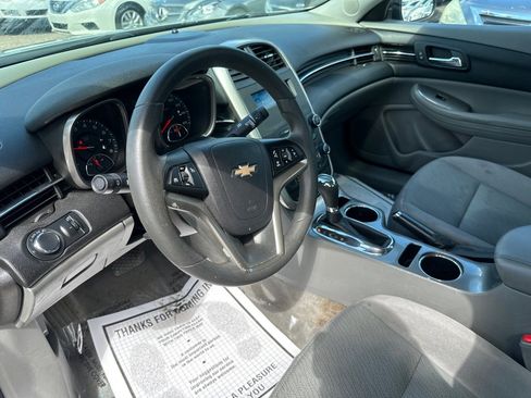 Used 2015 Chevrolet Malibu LS w/ Protection Package image 7