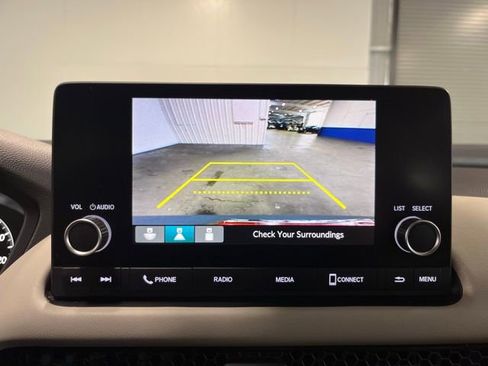 Used 2023 Honda HR-V LX image 26