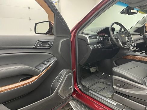 Used 2016 Chevrolet Tahoe LTZ AWD/4WD image 18
