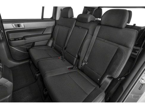 New 2026 Hyundai Santa Fe SE image 8