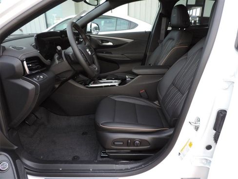 New 2026 Buick Envista Avenir image 15