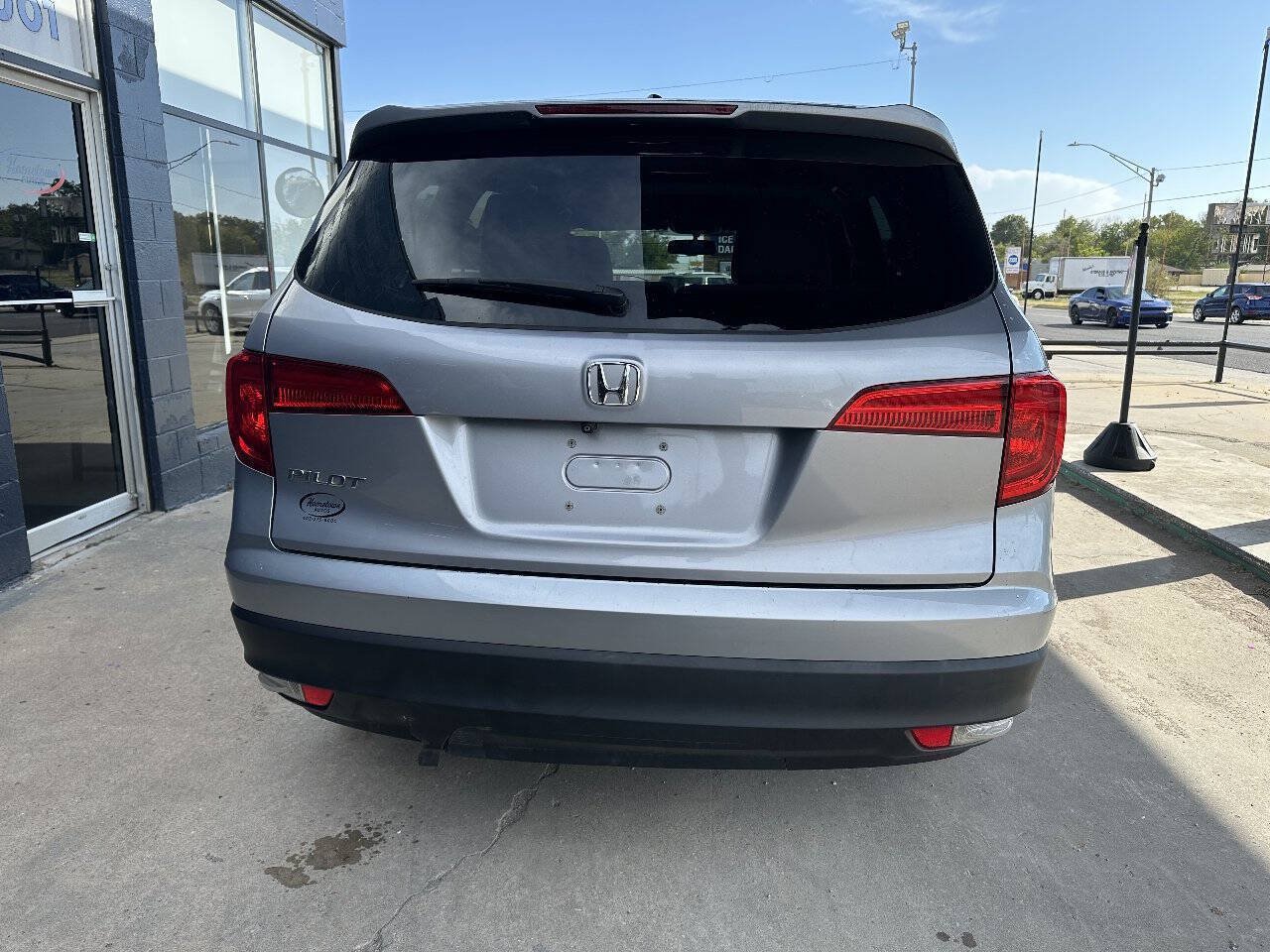 Used 2017 Honda Pilot EX-L image 7