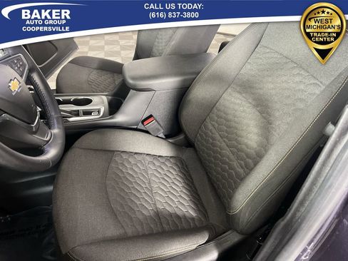 Used 2018 Chevrolet Equinox LT image 19